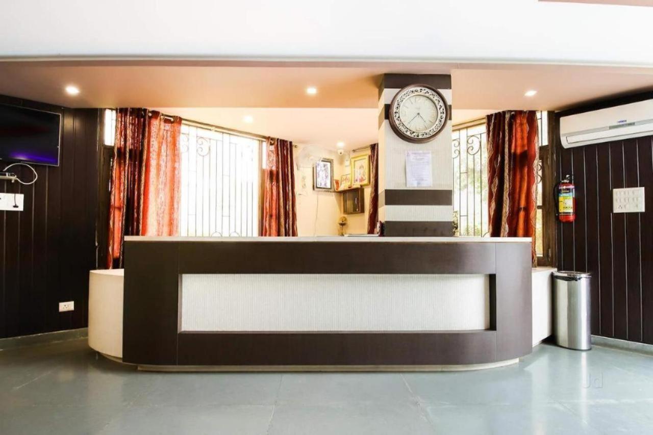 Meera Valley Resort By Nexottel อุเดเปอร์ ภายนอก รูปภาพ